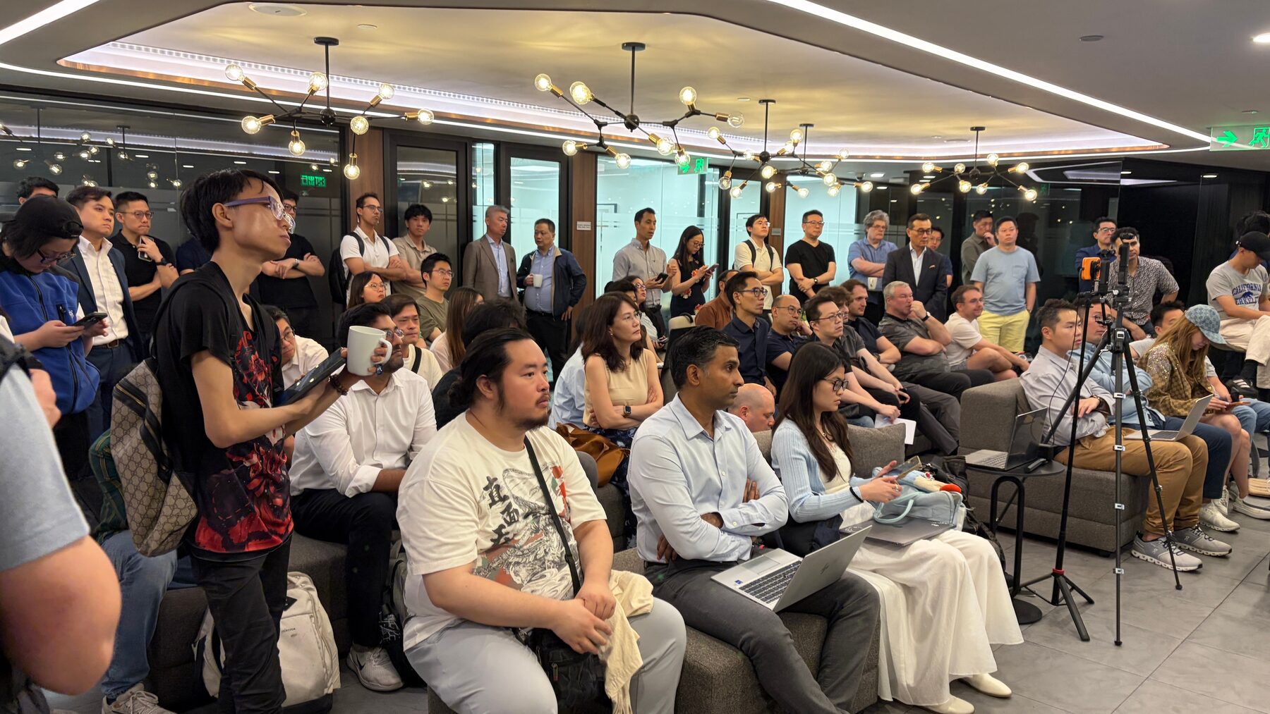 Audience Q&A during the AI Trading workshop